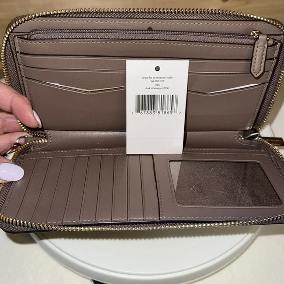 Kate Spade Large Flat Continental Wallet Staci - Dusk Cityscape NWT - Picture 10 of 13